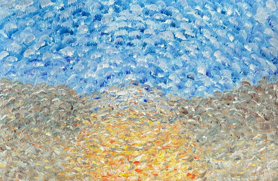 Abstrakte Landschaft aus kleinen, sich überlagernden Pinselstrichen, mit blauen und weißen Bögen im Himmel über grauen Hügeln und einem leuchtenden Pfad in Gelb und Orange.