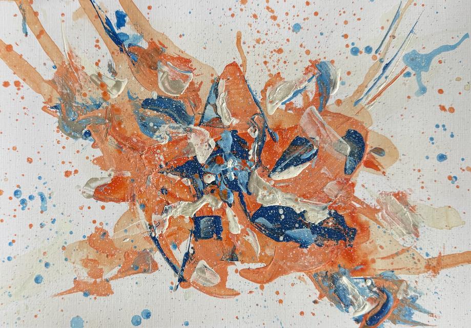 Abstraktes Gemälde, in dem dicke orange, blaue und weiße Farbe aus der Mitte nach außen bricht, umgeben von orangen und blauen Spritzern.